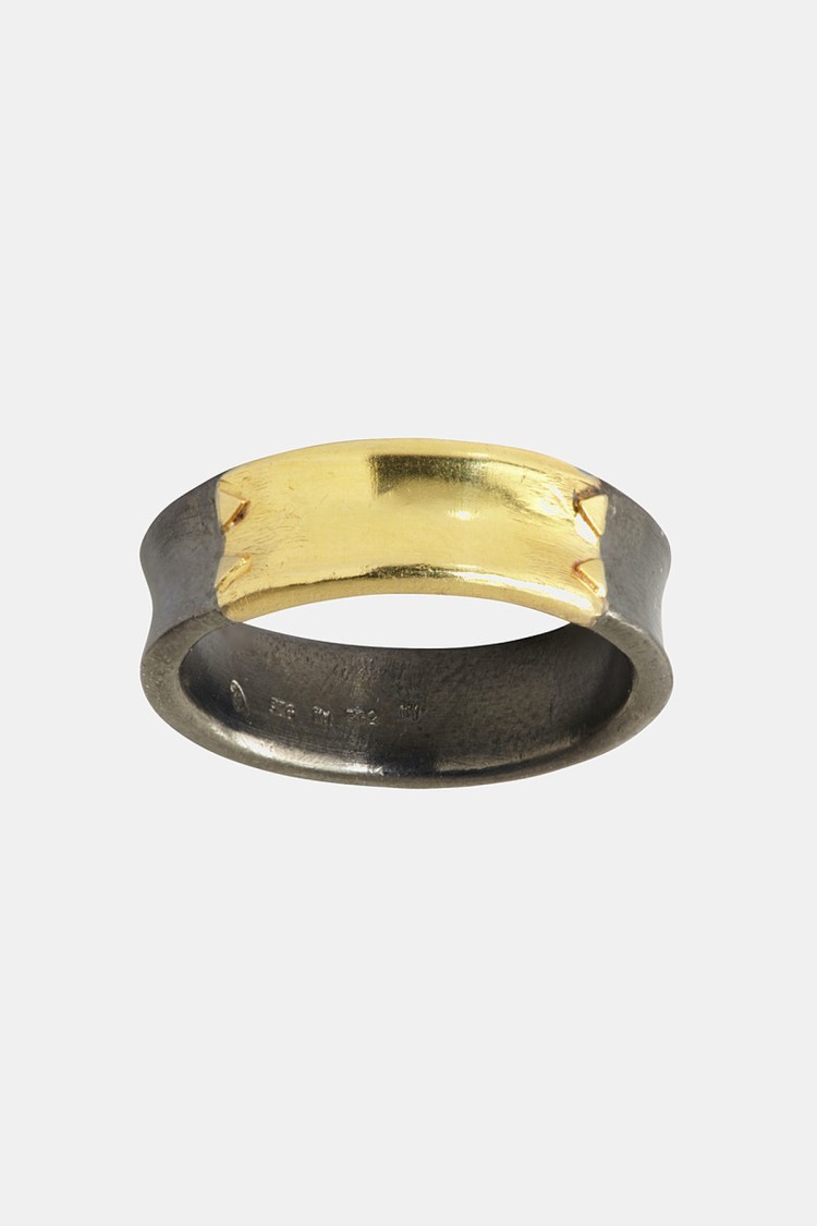Bobbie Ring