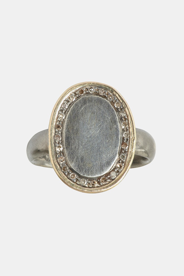 Alex black Ring