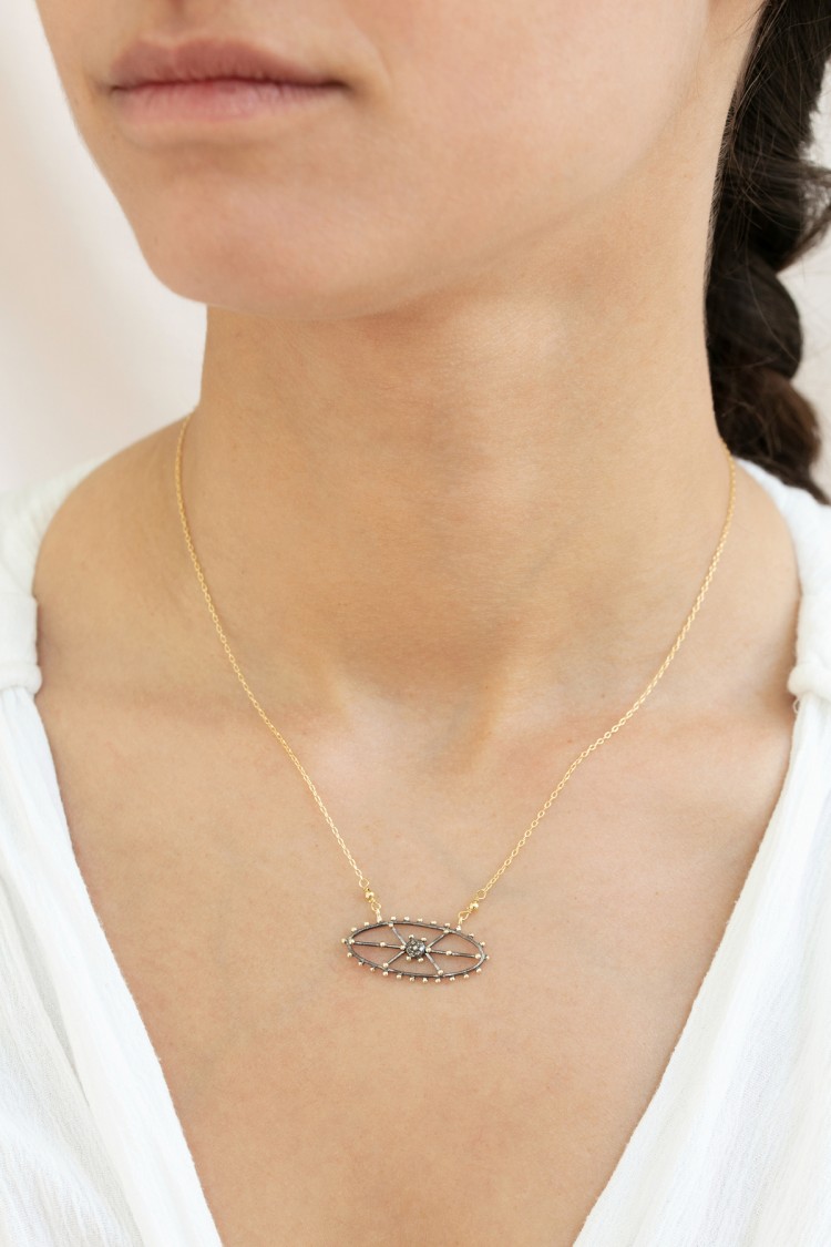 Collier Arya