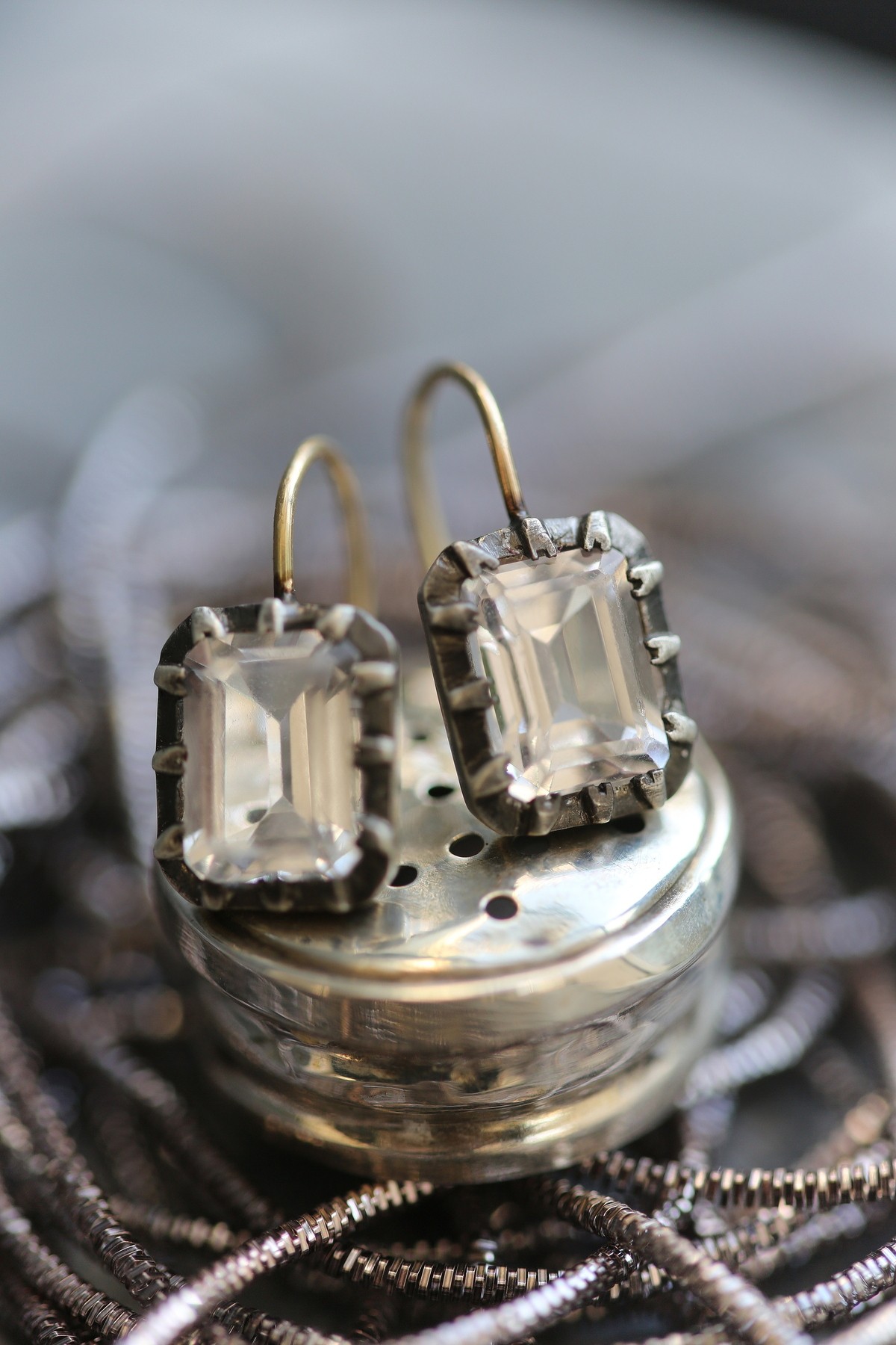 Lumi white Earrings