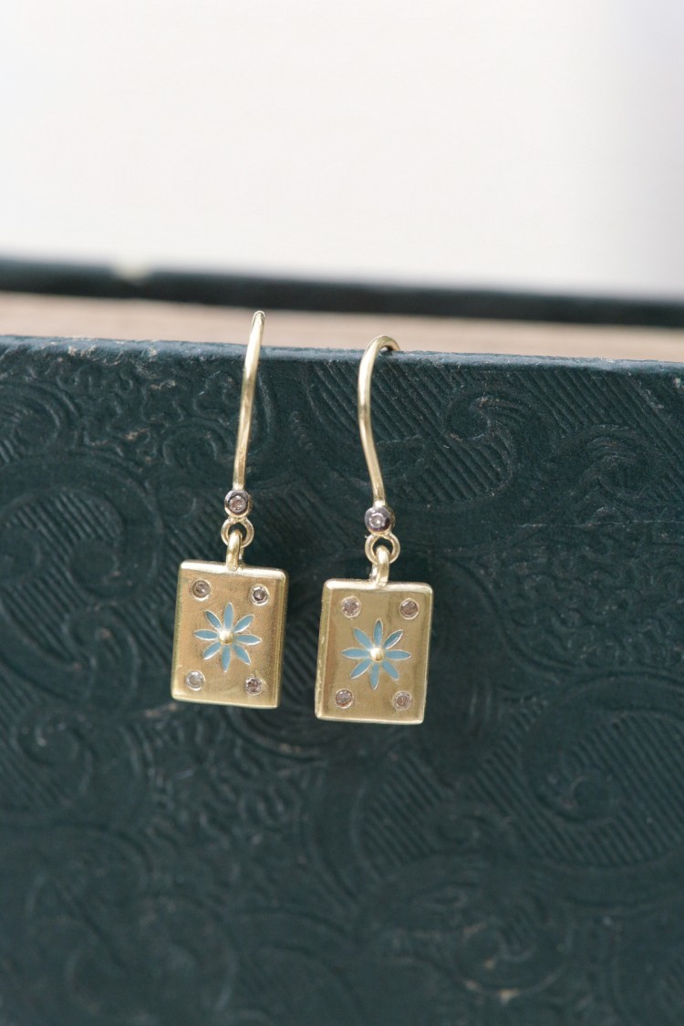 Play flower Earrings
