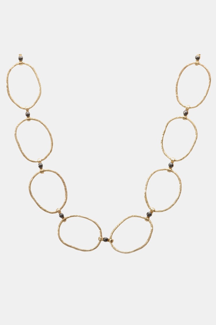 Collier Janie L